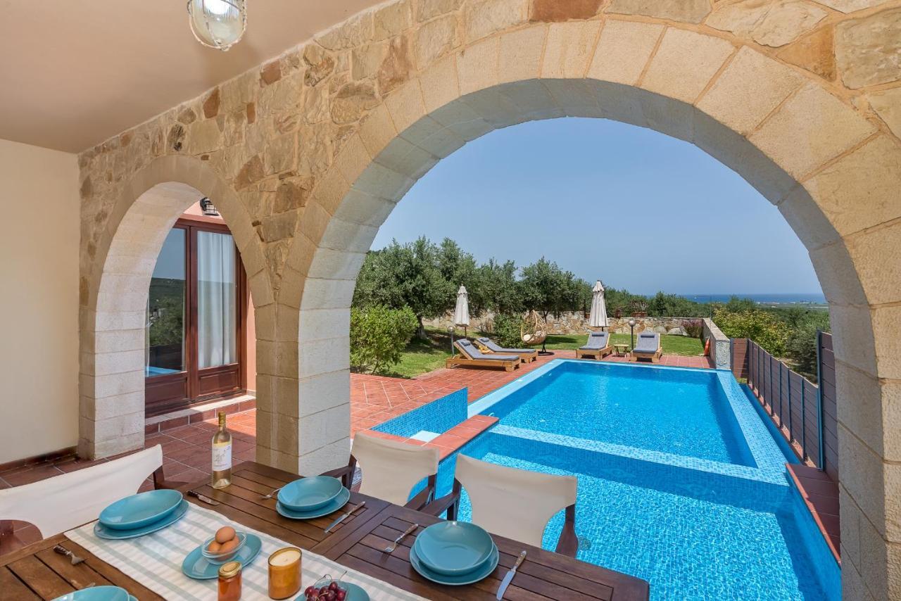 Villa Katerina With Eco Heated Pool Spiliá Eksteriør billede